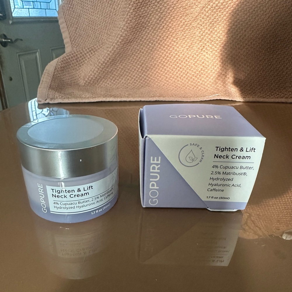 GoPure Tighten & Lift Neck Cream